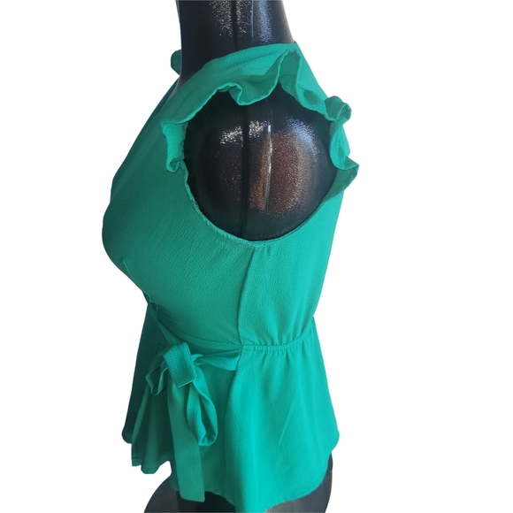 Monteau Ruffled Short Sleeve Green Wrap Top XS - Picture 5 of 7